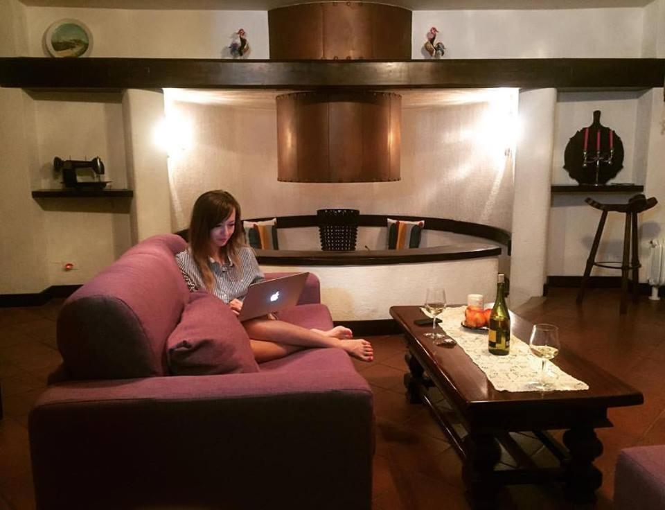 La Casa Di Enrico Bed and Breakfast Καόρλε Δωμάτιο φωτογραφία